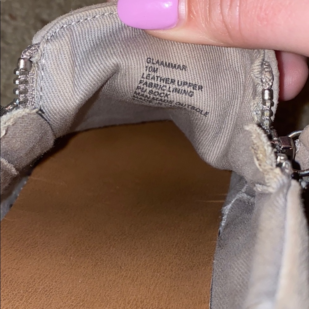 Steve Madden - Picture 4 of 4